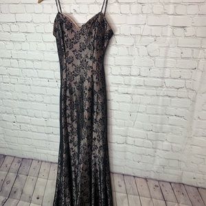 Ynes Backless Nude Dress Size Medium